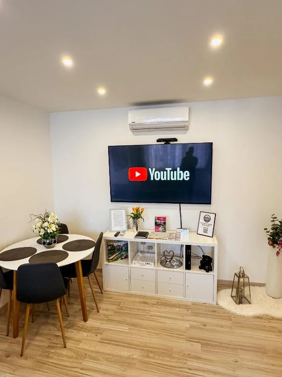 Palace City Apartman T13